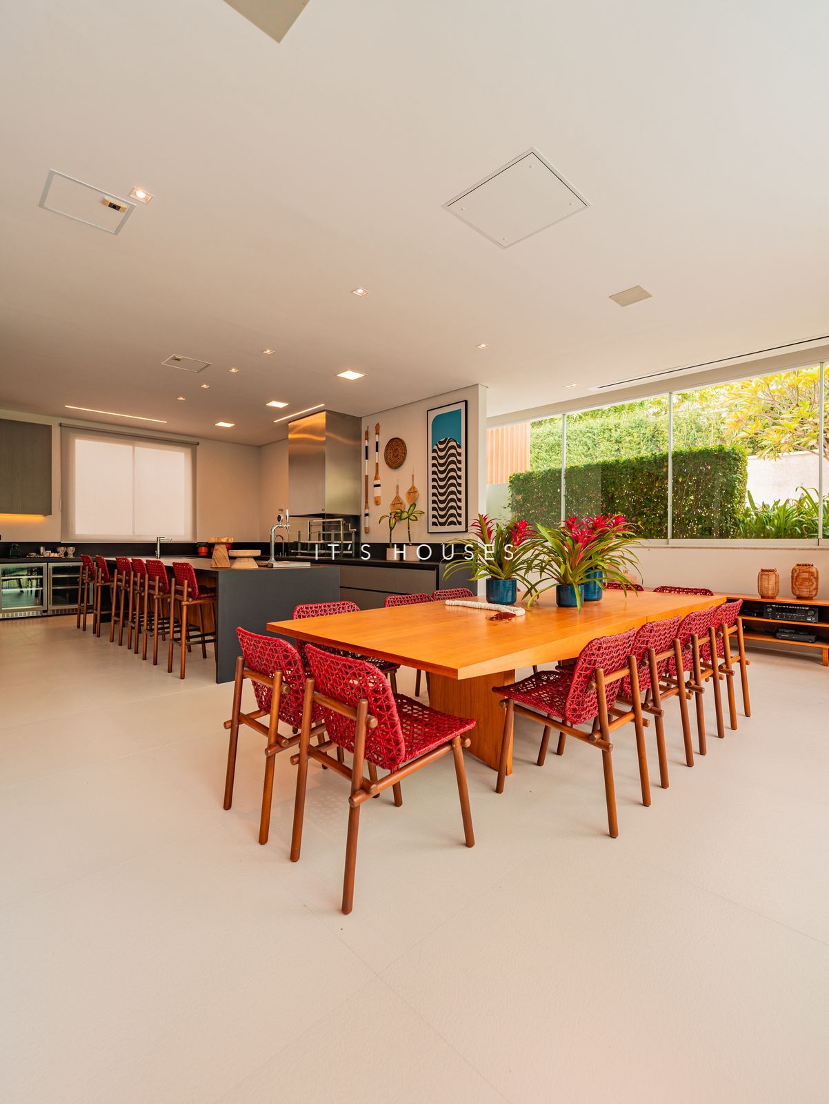 Área de convivência casa à venda em Alphaville Residencial 1, Alphaville, Barueri — 5 suítes, 1280 m² — imagem 6 de 31