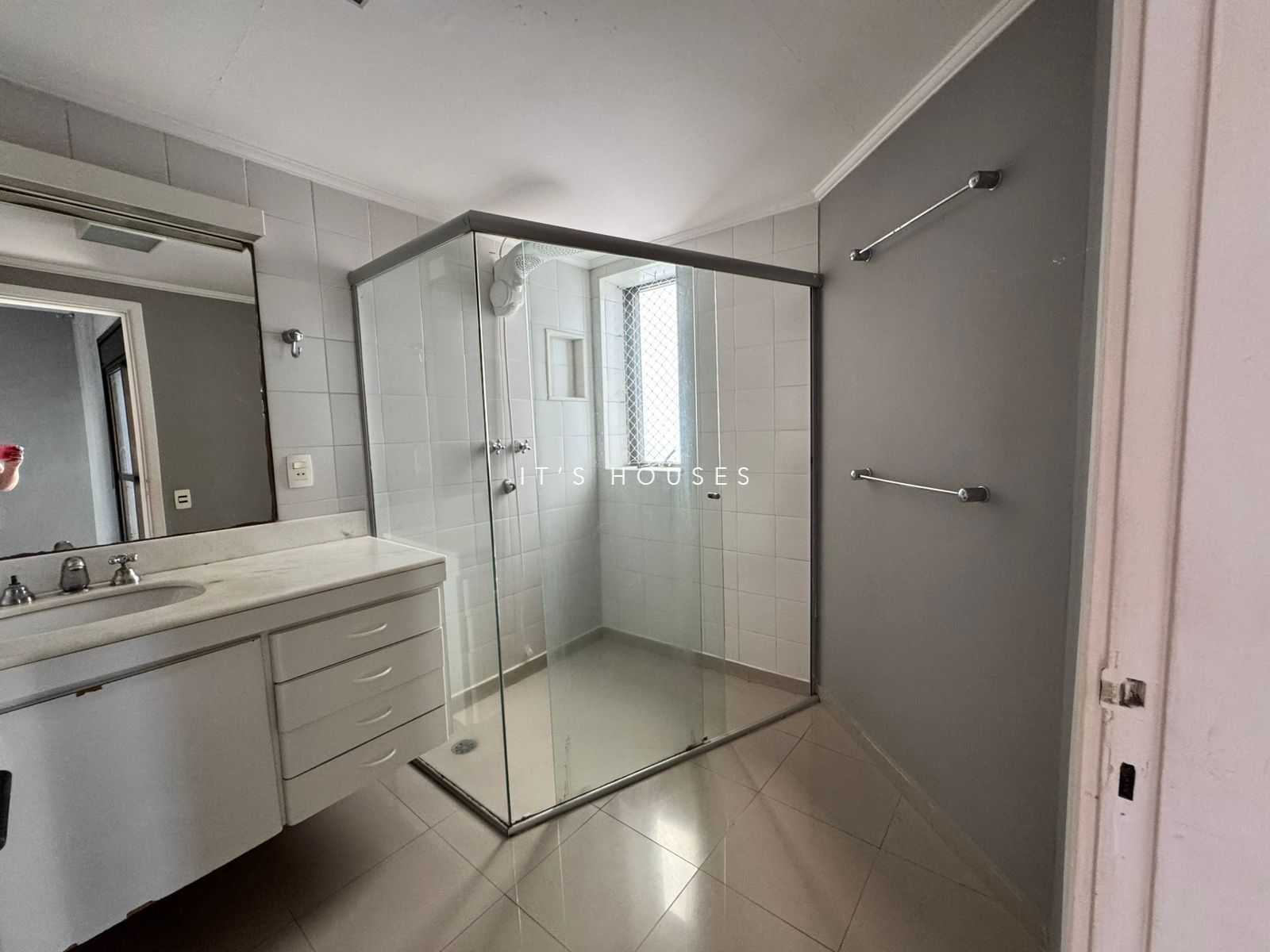 Área de convivência apartamento para alugar em Condominio Edificio Alphama, Alphaville, Barueri — 1 suíte, 130 m² — imagem 6 de 28