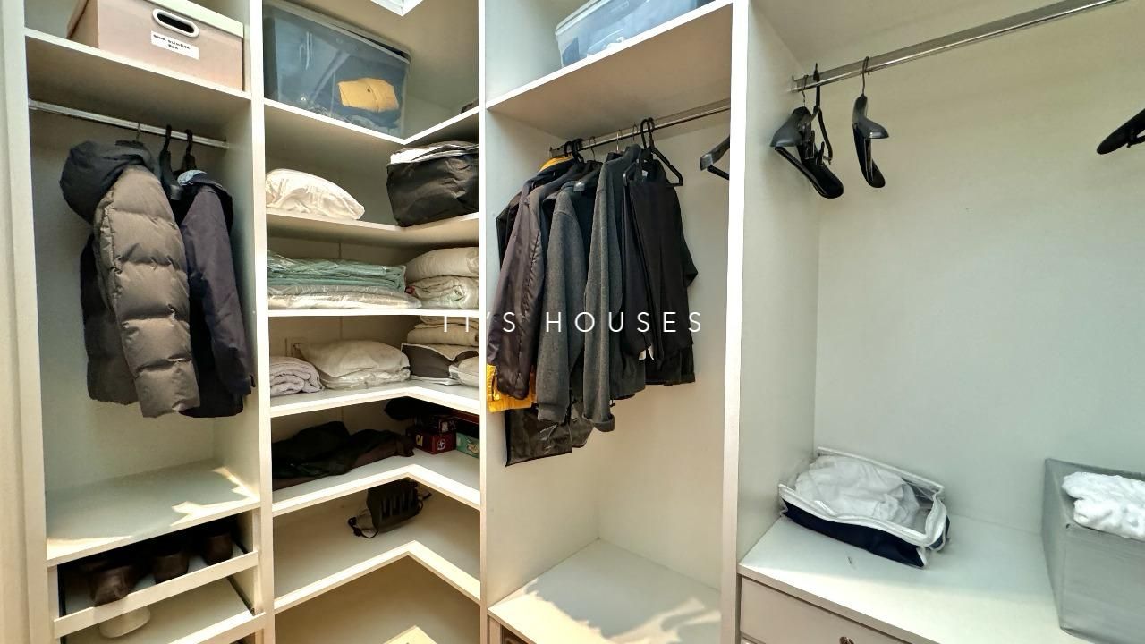 Sala de estar casa à venda em Alphaville Residencial 0, Alphaville, Barueri — 4 suítes, 1170 m² — imagem 2 de 30