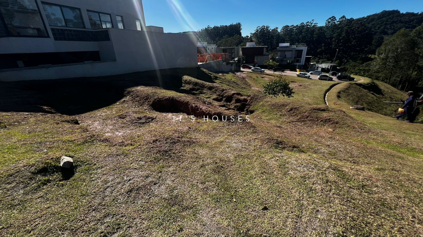 Cozinha e área gourmet terreno_lote à venda em Itahye Residencial, Alphaville, Barueri — 519 m² — imagem 3 de 3