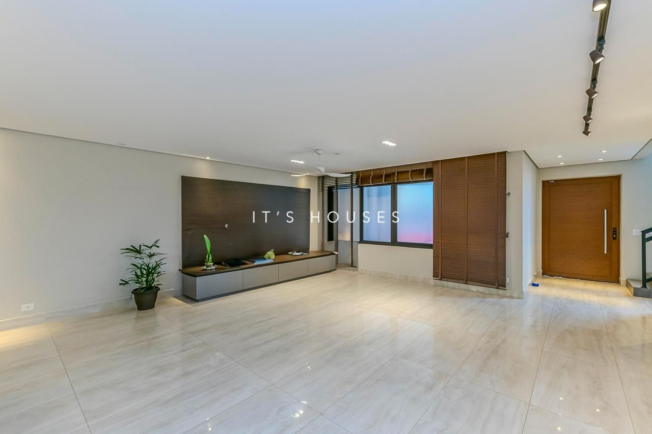 Suíte principal casa para alugar em Itahye Residencial, Alphaville, Barueri — 4 suítes, 499 m² — imagem 4 de 20