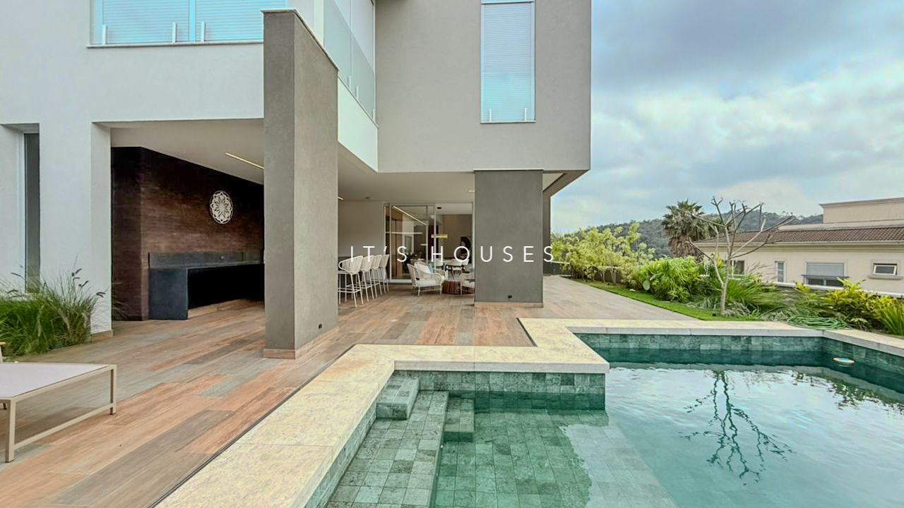 Suíte principal casa à venda em Residencial Tambore 10 , Alphaville, Santana de Parnaíba — 4 suítes, 540 m² — imagem 4 de 20