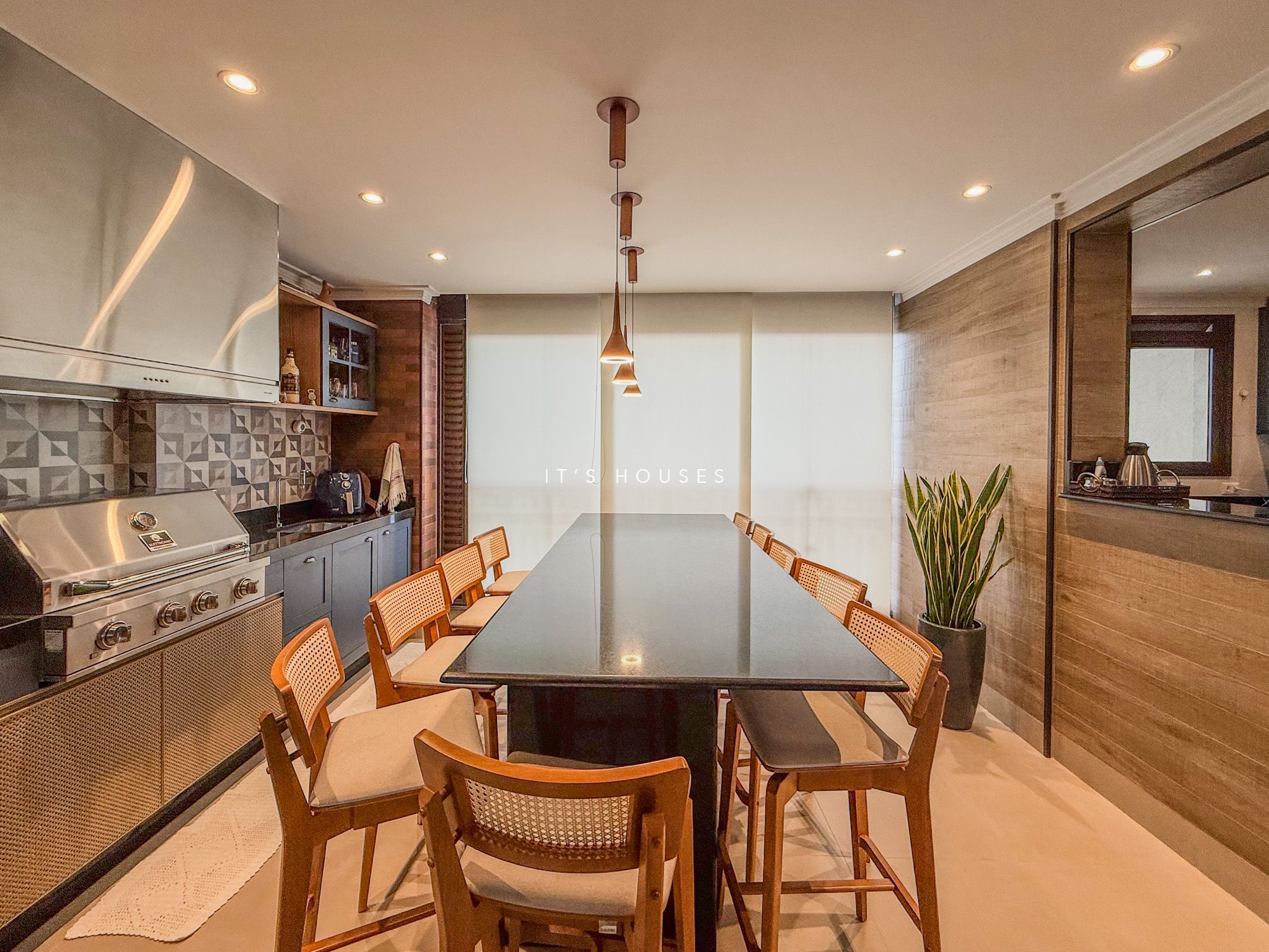 Suíte principal apartamento para alugar em Myra, Alphaville, Barueri — 4 suítes, 314 m² — imagem 4 de 33