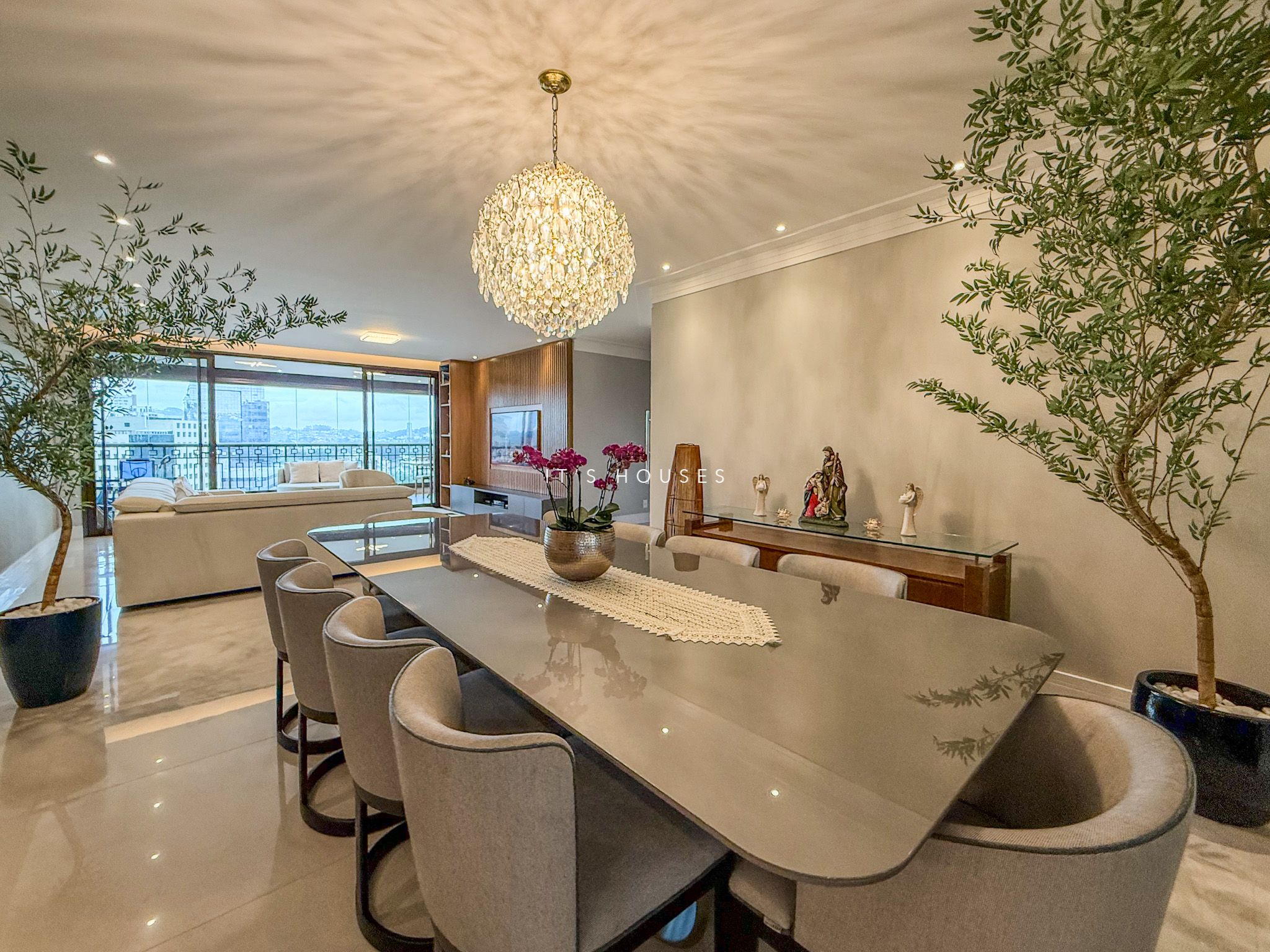 Área de convivência apartamento para alugar em Myra, Alphaville, Barueri — 4 suítes, 314 m² — imagem 6 de 33